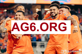 肘击C罗+血流不止！纳瓦罗：马德里媒体要求判我入狱，我是无意的